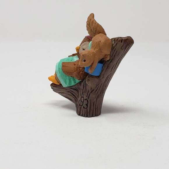 1993 Hallmark Owliver #2 Handcrafted Keepsake Christmas Holiday Ornament. - Picture 6 of 6